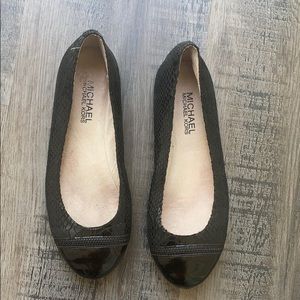 Michael Kors black flats size 5.5